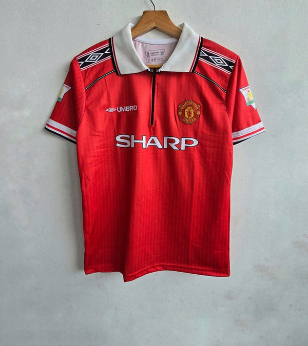 Manchester United 1998-99 D. Beckham half sleeves (zip)
